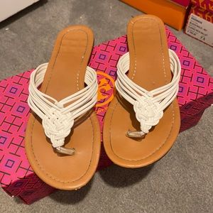 Women’s sandals